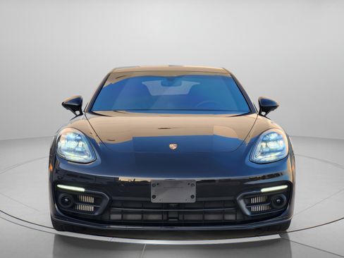 Used 2023 Porsche Panamera 4 Platinum Edition AWD/4WD image 6