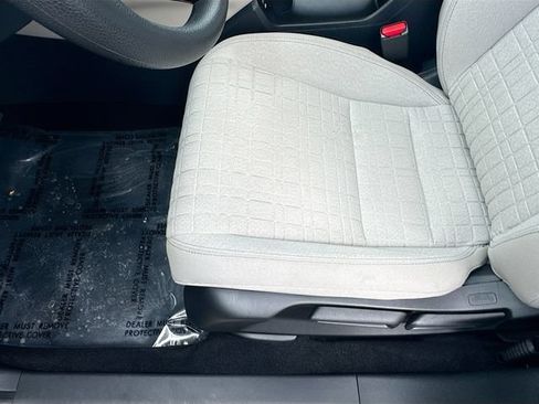 Certified 2024 Honda HR-V LX image 23