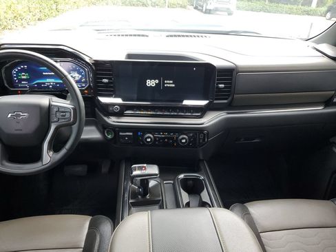 Used 2023 Chevrolet Silverado 1500 ZR2 w/ Technology Package AWD/4WD image 14