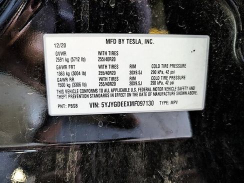 Used 2021 Tesla Model Y Long Range AWD/4WD image 34