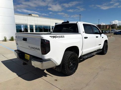 Used 2020 Toyota Tundra SR5 w/ SR5 Upgrade Package AWD/4WD image 3