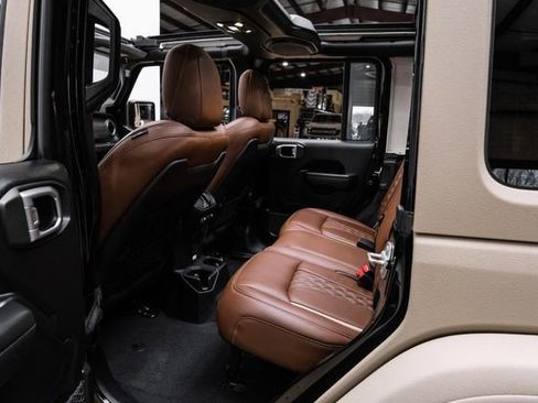 Used 2019 Jeep Wrangler Unlimited Rubicon image 81