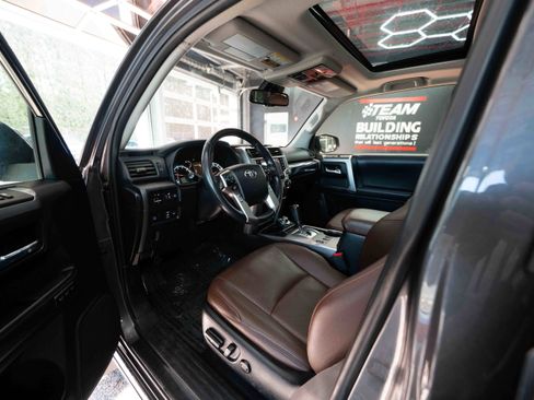 Used 2023 Toyota 4Runner Limited image 8