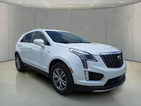Used 2023 Cadillac XT5 Premium Luxury w/ Technology Package AWD/4WD image 13