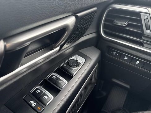 Used 2023 Kia Telluride S w/ S Sunroof Package image 37