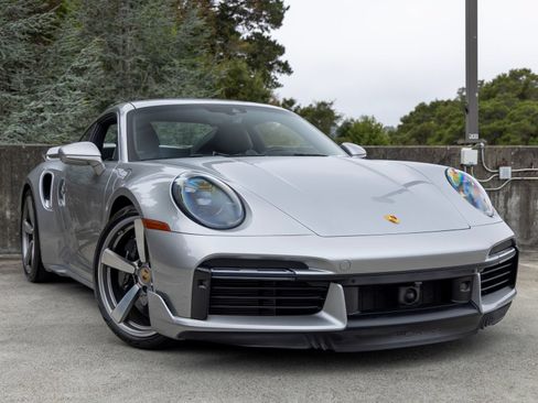 Certified 2025 Porsche 911 Turbo S AWD/4WD image 9