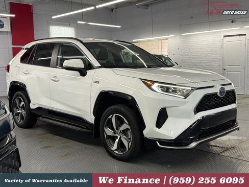 Used 2021 Toyota RAV4 SE AWD/4WD image 5