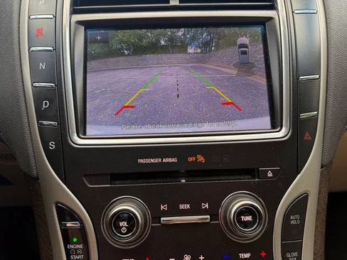 Used 2019 Lincoln Nautilus Reserve w/ Class II Trailer Tow Package FWD image 29