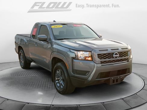 Used 2025 Nissan Frontier SV RWD image 1