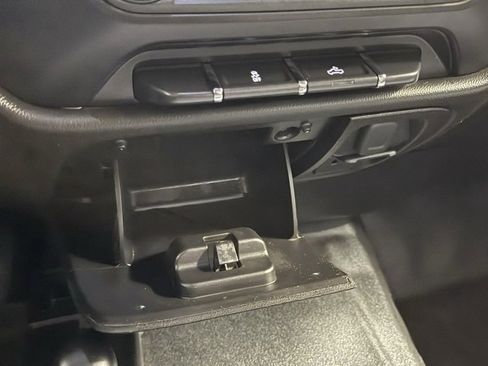 Used 2018 GMC Sierra 1500 4x4 Double Cab image 22