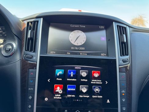 Used 2018 INFINITI Q50 Luxe image 21