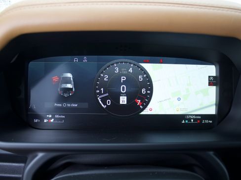 Used 2022 Land Rover Defender 90 X image 24