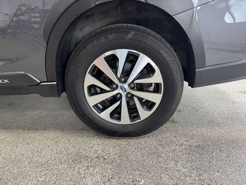 Used 2024 Subaru Outback Premium AWD/4WD image 26