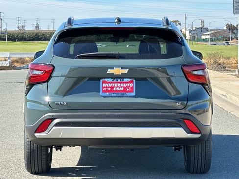 New 2026 Chevrolet Trax LT image 5