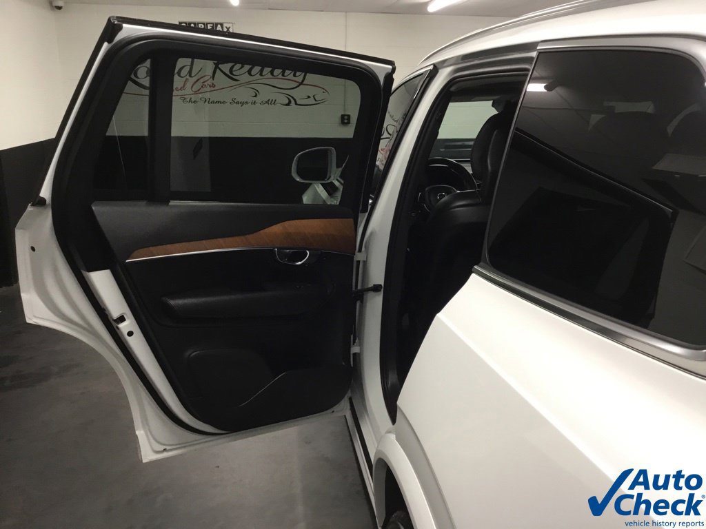 Used 2021 Volvo XC90 T6 Momentum AWD/4WD image 27