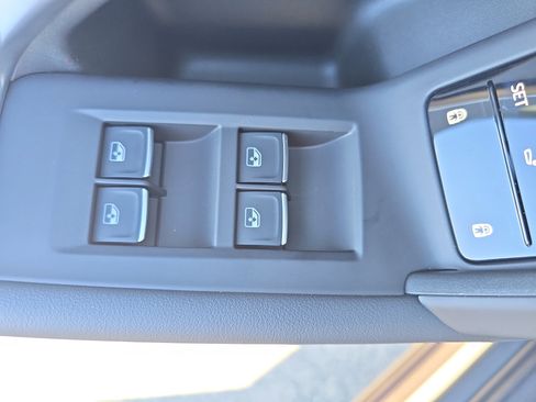 New 2025 Audi Q5 Premium image 26