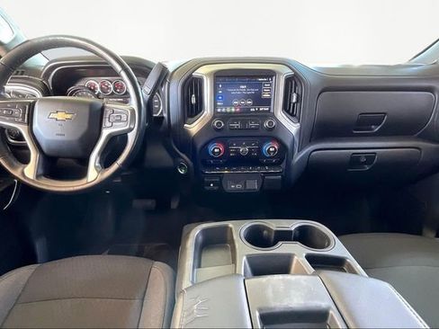 Used 2019 Chevrolet Silverado 1500 LT w/ All-Star Edition image 7