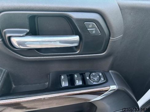 Used 2019 Chevrolet Silverado 1500 LT w/ Texas Edition image 15