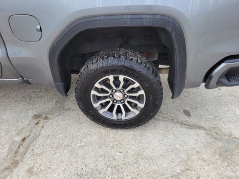 Used 2021 GMC Sierra 1500 AT4 image 9