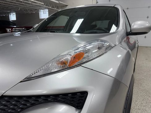 Used 2011 Nissan Juke SL AWD/4WD image 5
