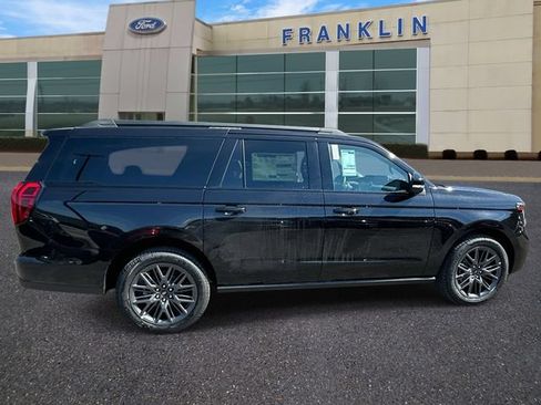 New 2027 Ford Expedition Max Platinum w/ Stealth Appearance Package AWD/4WD image 8