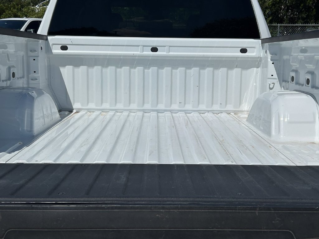 Used 2025 Chevrolet Silverado 1500 LT RWD image 14