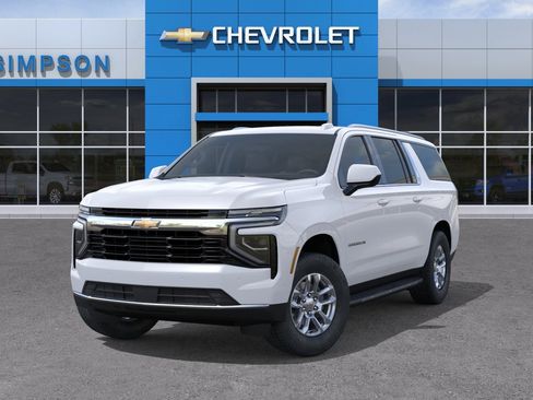 New 2026 Chevrolet Suburban LS RWD image 32