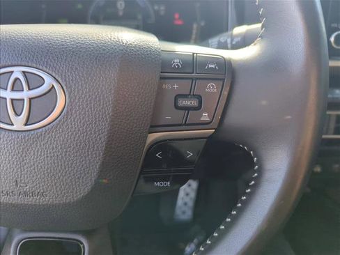 Certified 2025 Toyota Camry SE image 13