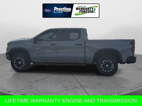 Used 2025 Chevrolet Silverado 1500 ZR2 AWD/4WD image 8