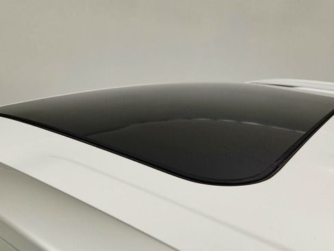 Used 2022 Kia Telluride EX w/ EX Premium Package FWD image 10
