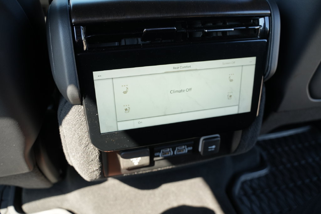 Used 2022 Jeep Grand Wagoneer Series II w/ Premium Group II AWD/4WD image 29