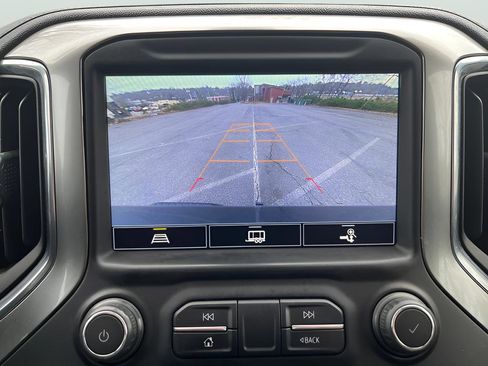 Used 2021 Chevrolet Silverado 1500 LT Trail Boss w/ Convenience Package II image 27