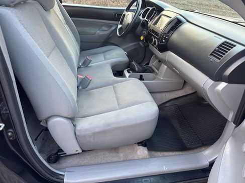 Used 2006 Toyota Tacoma 2WD Regular Cab image 18