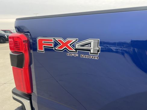 Used 2026 Ford F250 Lariat w/ Lariat Premium Package image 6