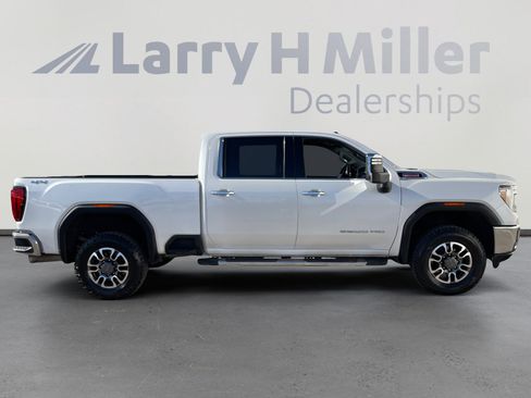 Used 2023 GMC Sierra 3500 SLT w/ SLT Premium Package image 6
