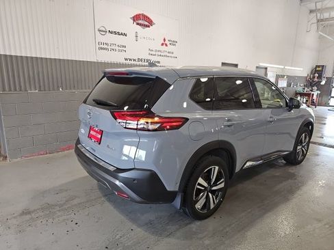 Certified 2023 Nissan Rogue SL w/ SL Premium Package AWD/4WD image 3
