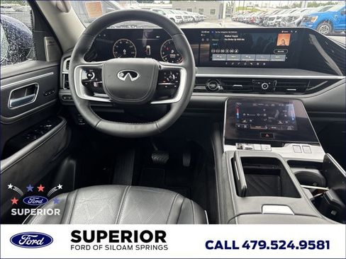 Used 2025 INFINITI QX80 Sensory AWD/4WD image 21