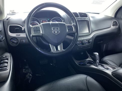 Used 2020 Dodge Journey Crossroad image 2