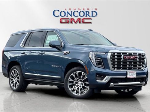 New 2026 GMC Yukon Denali w/ Denali Reserve Package image 2