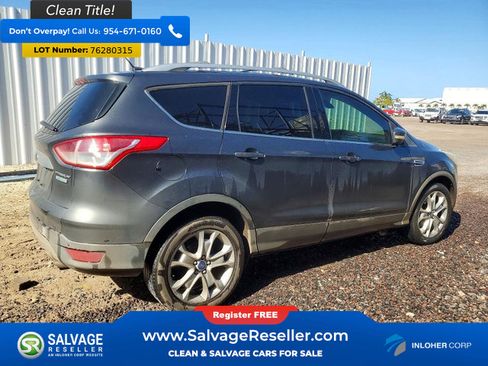 Used 2016 Ford Escape Titanium FWD image 4