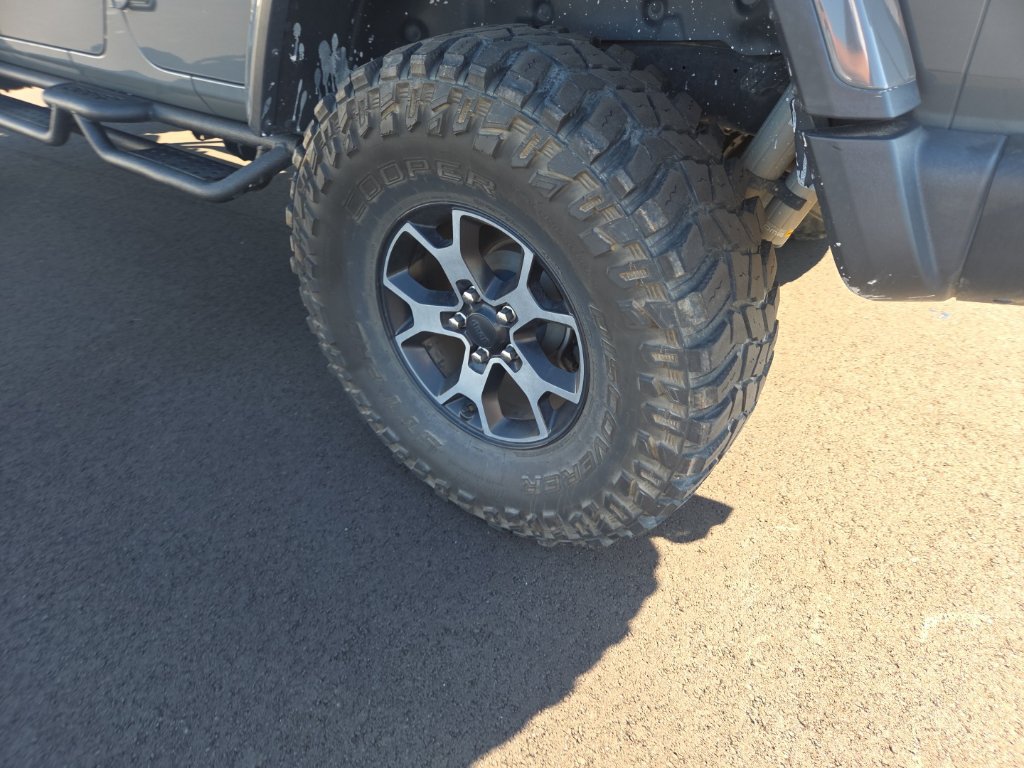 Used 2018 Jeep Wrangler Unlimited Rubicon AWD/4WD image 32
