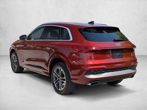 Certified 2025 Audi Q5 Premium w/ Convenience Package AWD/4WD image 8