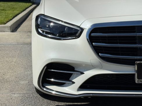 Used 2023 Mercedes-Benz S 580 4MATIC Sedan image 5