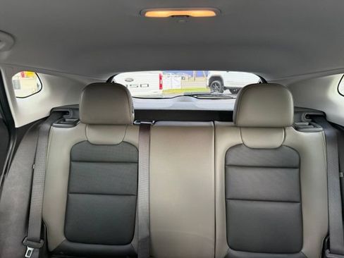 Used 2025 Chevrolet Trax ACTIV w/ Driver Confidence Package FWD image 28