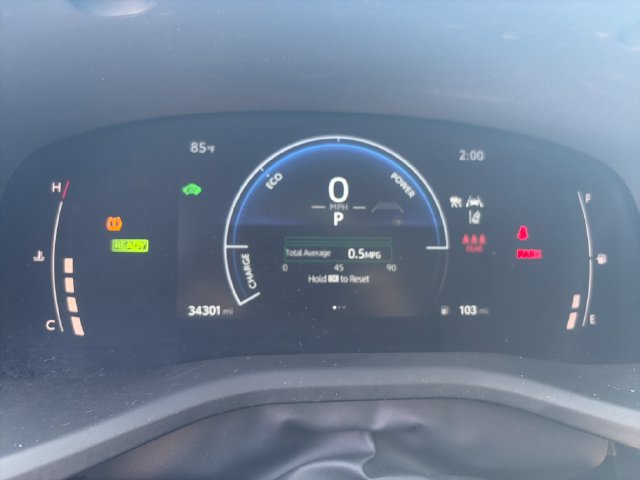 Used 2025 Toyota Camry SE w/ Convenience Package FWD image 15