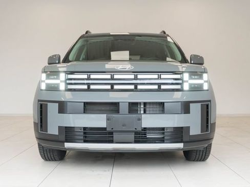 Used 2026 Hyundai Santa Fe SEL FWD image 5