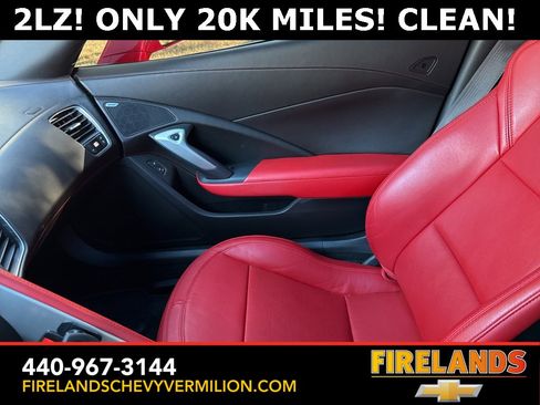 Used 2015 Chevrolet Corvette Z06 w/ 2LZ Preferred Equipment Group image 31