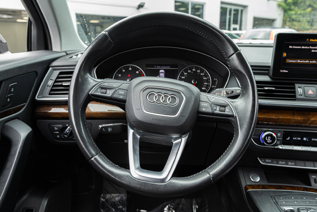 Used 2018 Audi Q5 2.0T Premium AWD/4WD image 11