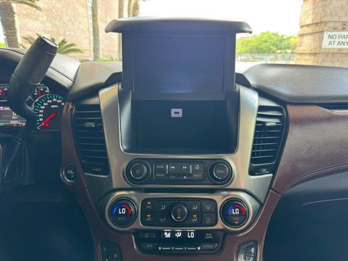 Used 2015 Chevrolet Tahoe LTZ image 31