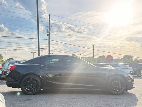 Used 2018 Maserati Ghibli RWD image 6
